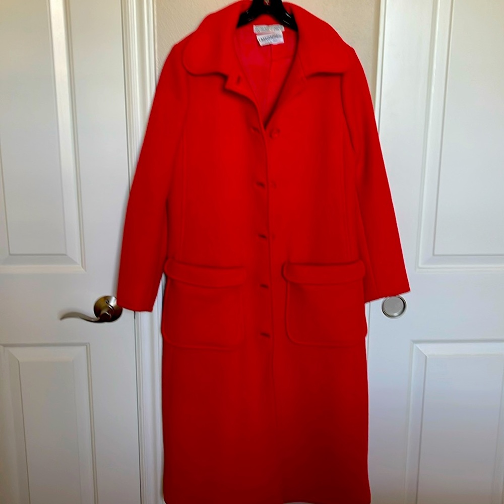 Fabulous vintage Emanuel Ungaro wool coat
